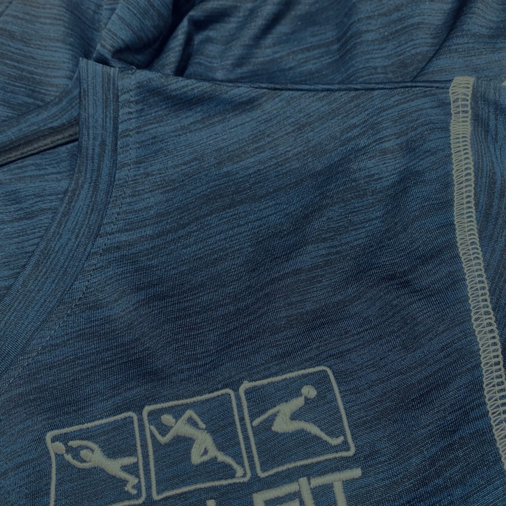 RESET PLATINUM Athletic Active Performance NWT TEE Dark Navy/Black     SIZE M - Picture 10 of 11